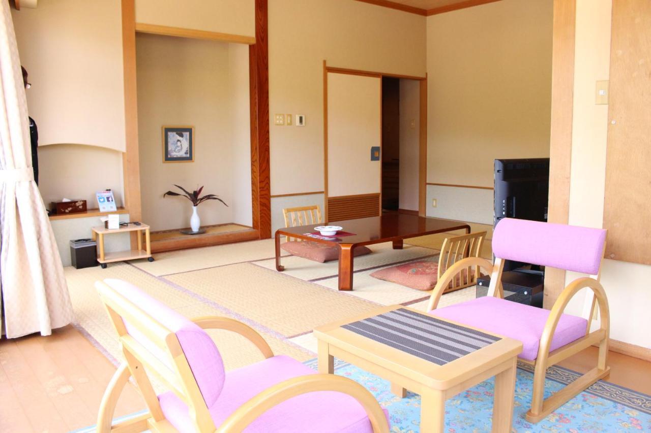 土湯温泉 やすらぎの宿 向瀧旅館 Fukushima  Luaran gambar